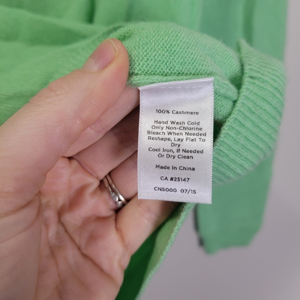 Talbots Pure Cashmere Crew Neck Sweater Womens SP Petite Green Quiet Luxury - Picture 5 of 5